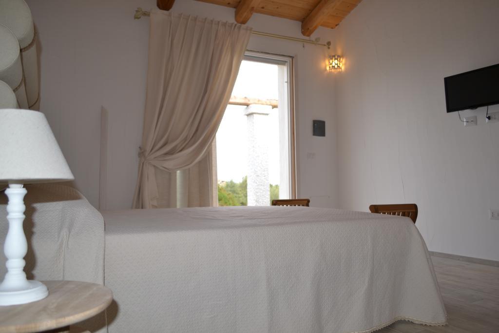 Nacchinono Bed and Breakfast Όλμπια Εξωτερικό φωτογραφία