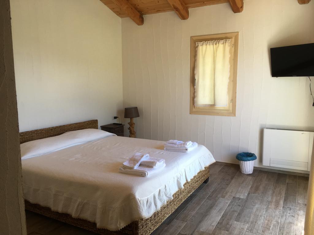 Nacchinono Bed and Breakfast Όλμπια Εξωτερικό φωτογραφία